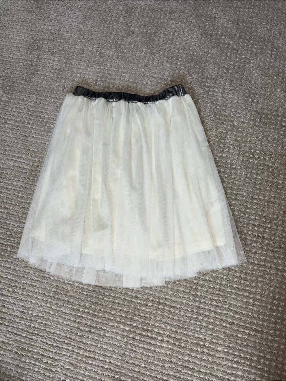 Weavers Girls Cream Skirt Tulle with Silver Waistband size Childs Large